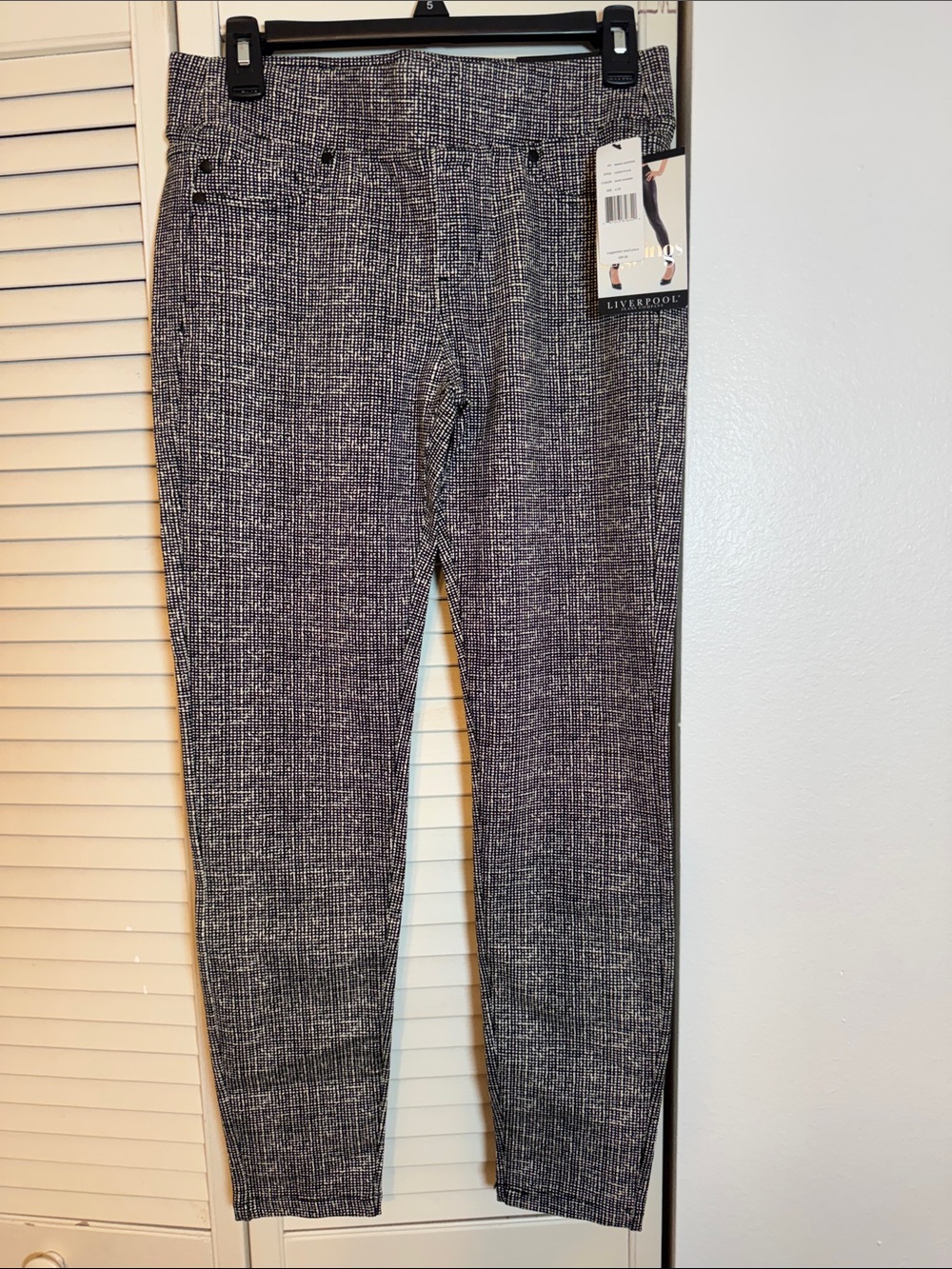 Liverpool Black & White Textured Skinny leggings for Women